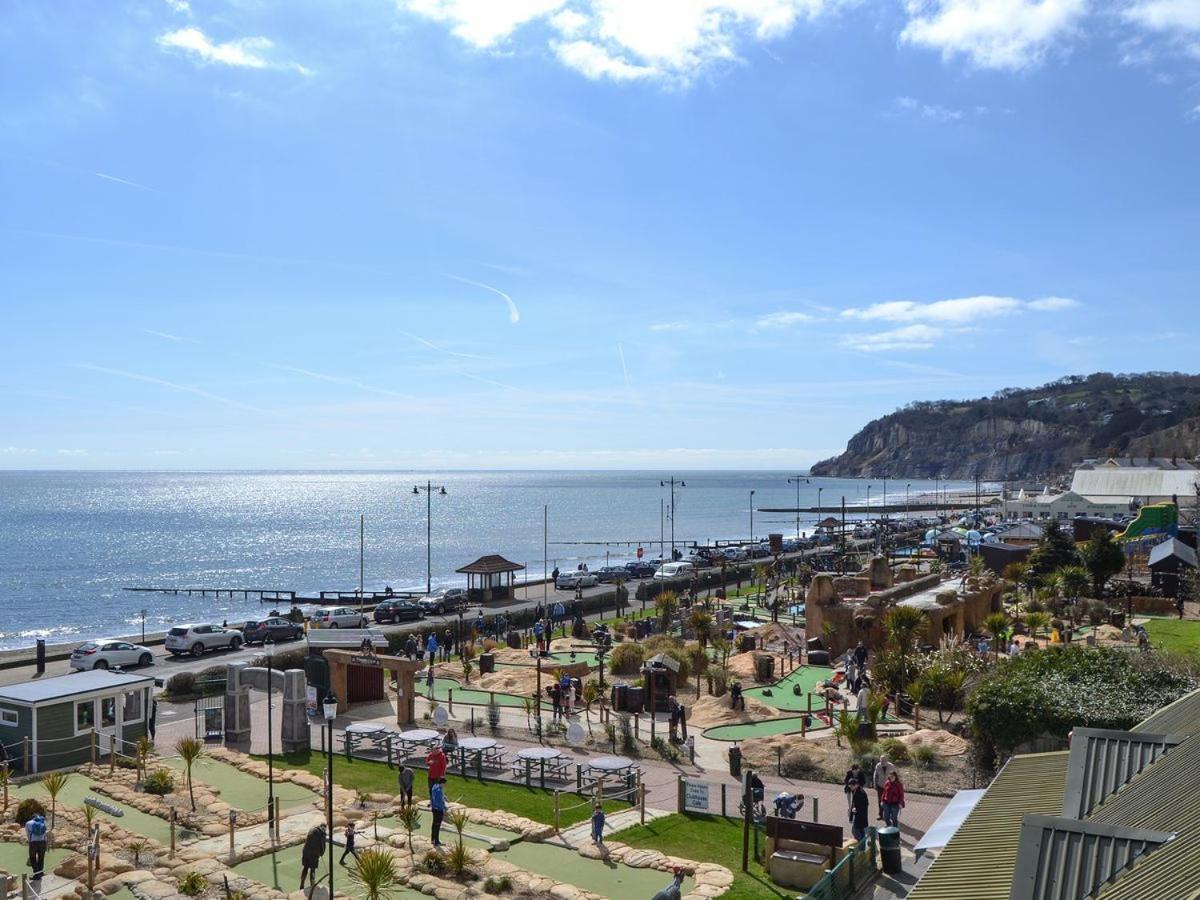 Beachside Bluff Villa Shanklin Bagian luar foto